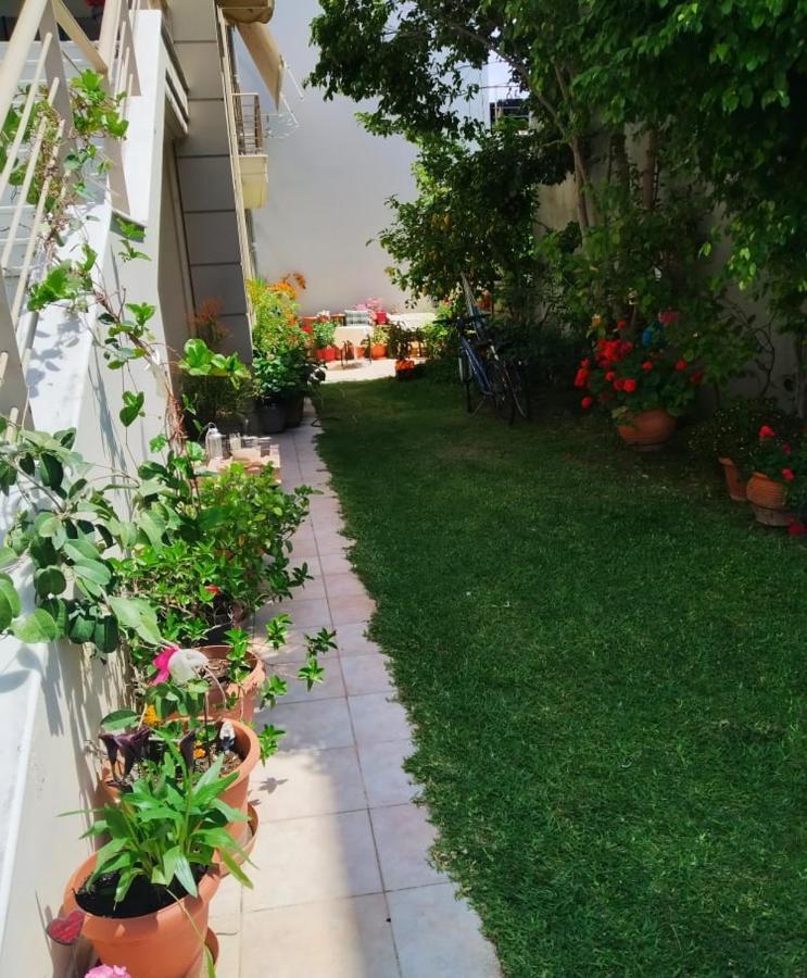 Appartamento Xrysa'S Garden Mesolóngion Esterno foto