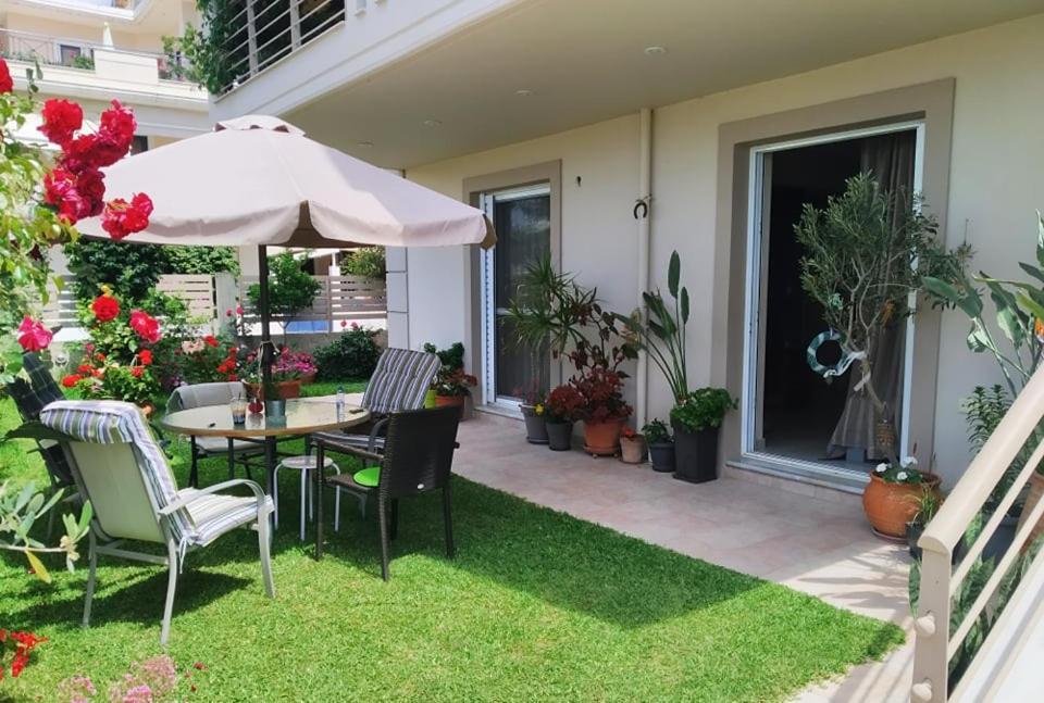 Appartamento Xrysa'S Garden Mesolóngion Esterno foto